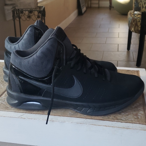 Nike Other - Nike Air Visi Pro Men's Basketball Sneakers 10.5